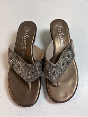 Italia Embellished Metallic Bronze Wedge Thong Sandals Women’s Size 7